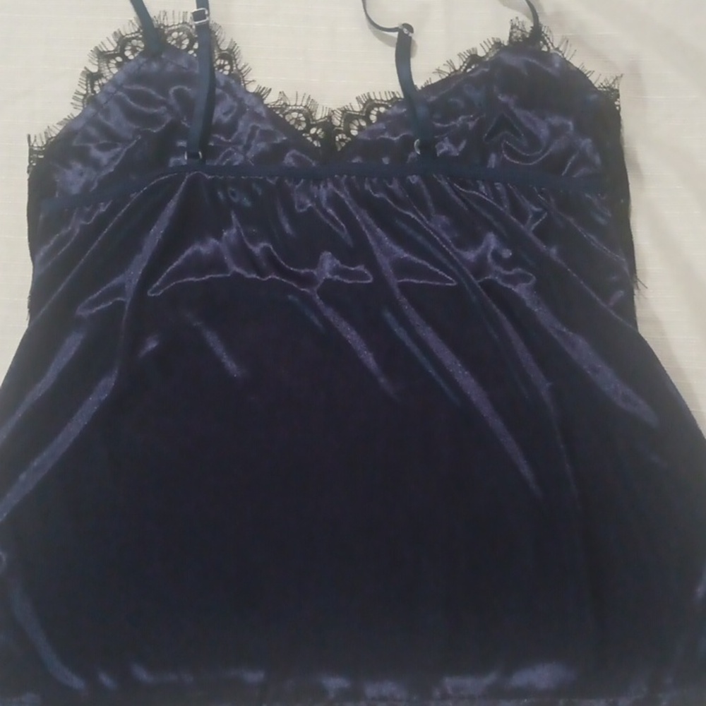 Elegant Navy Blue Lace Trim Sleepwear Set - Picture 8 of 8